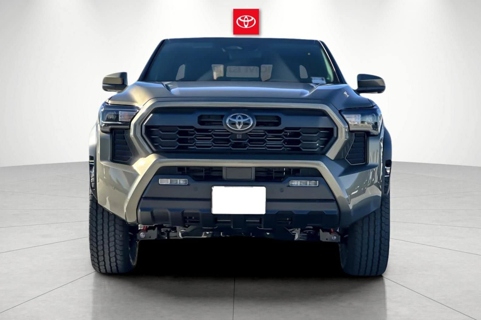 2026 Toyota Tacoma TRD Off-Road photo 6