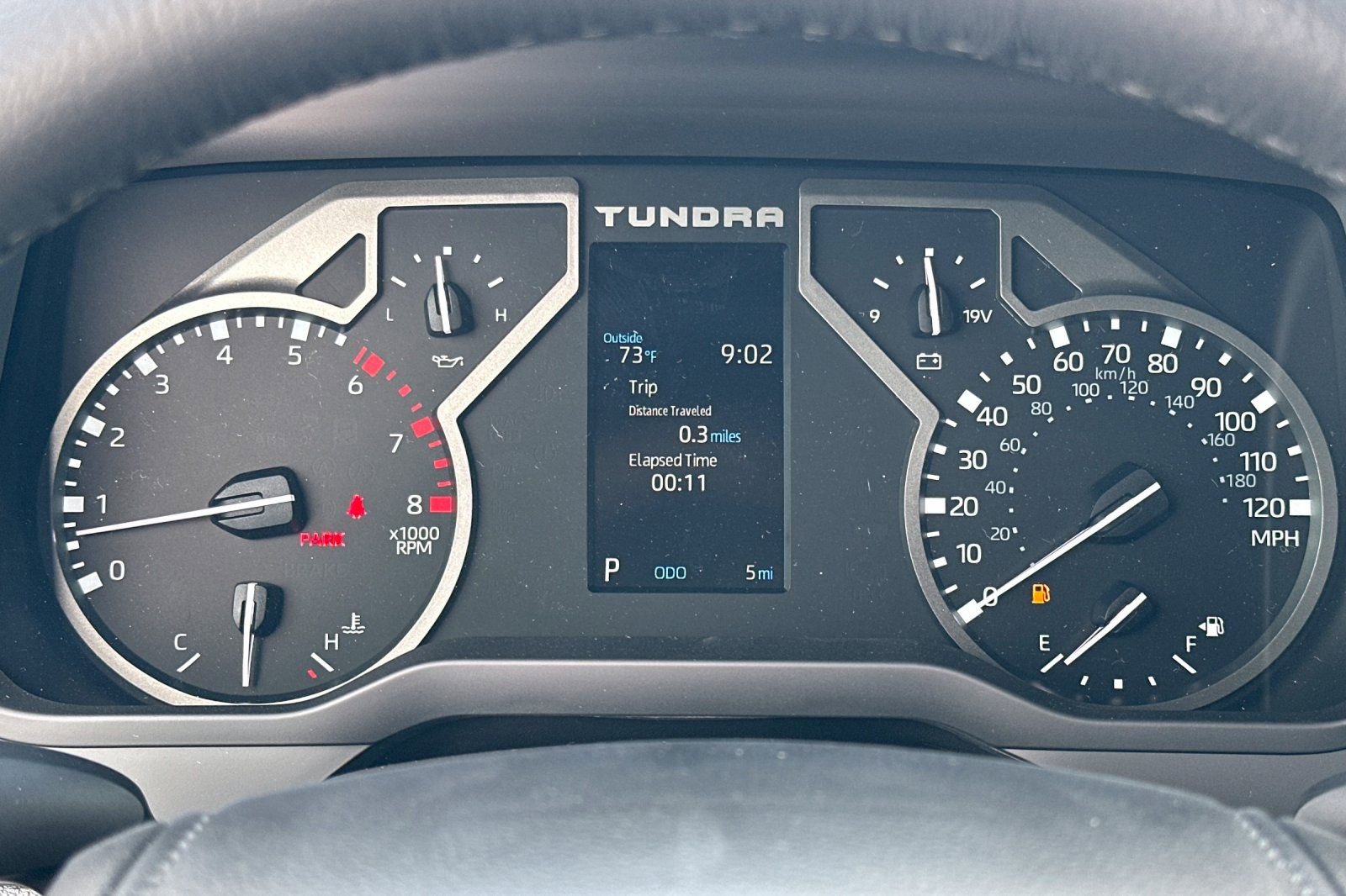 2026 Toyota Tundra SR5 - Photo 23