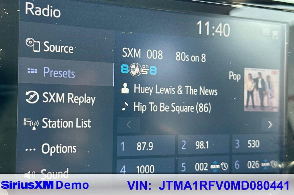 2021 Toyota RAV4 XLE Premium photo 25