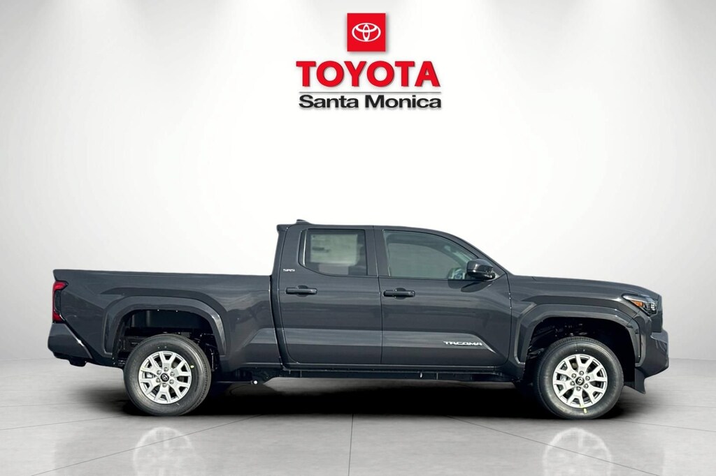 New 2026 Toyota Tacoma SR5 4X4 DBL CAB LONG BED