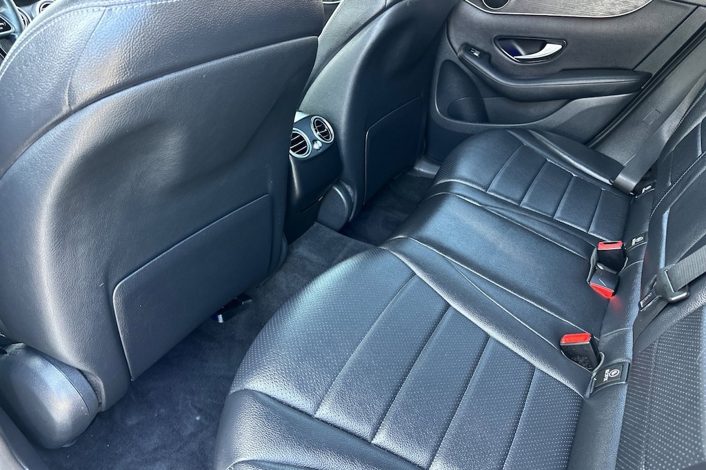 2020 Mercedes Benz GLC 350e photo 10
