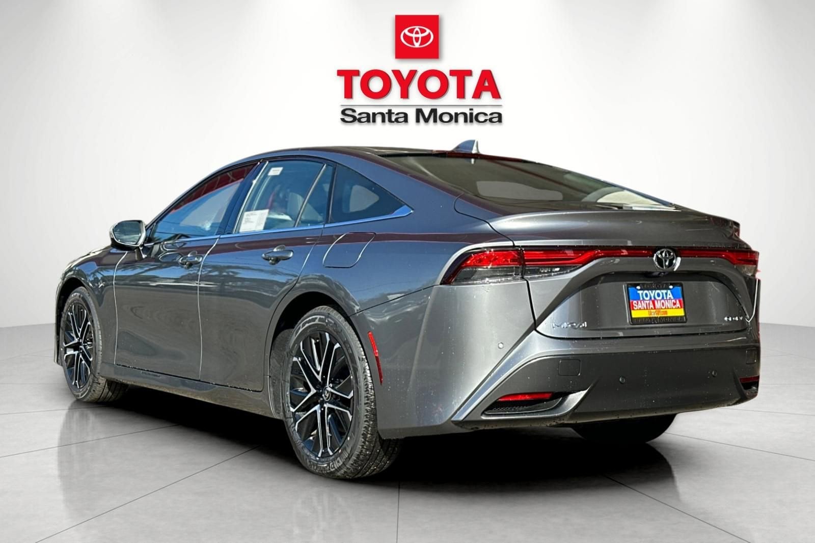 2026 Toyota Mirai photo 4