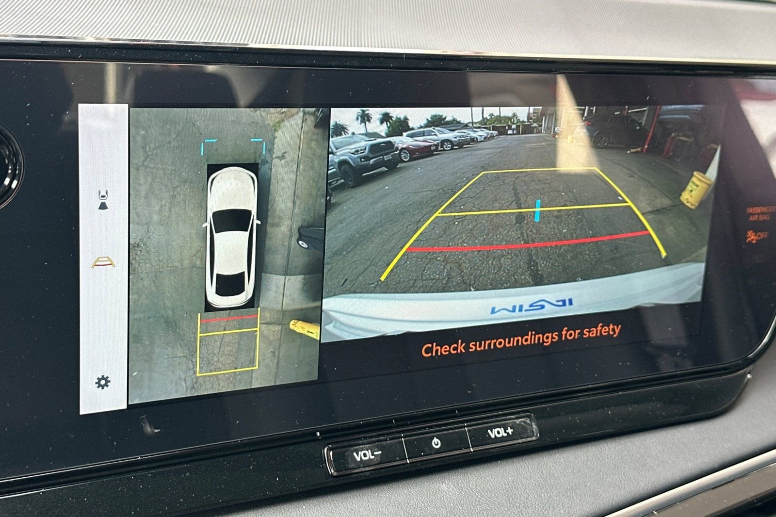 2025 Toyota Mirai XLE - Photo 22