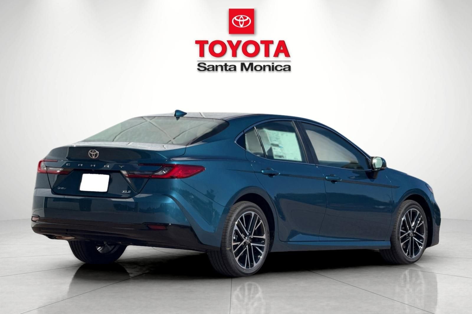 2026 Toyota Camry XLE photo 2