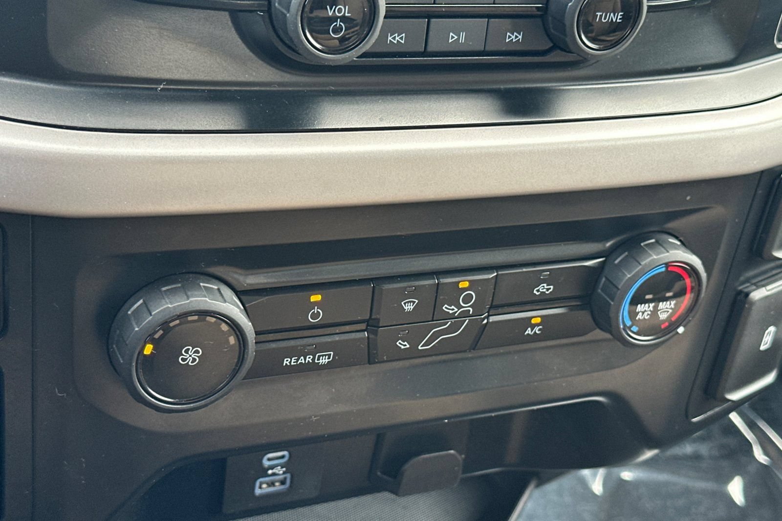 2023 Ford F-150 XLT - Photo 20