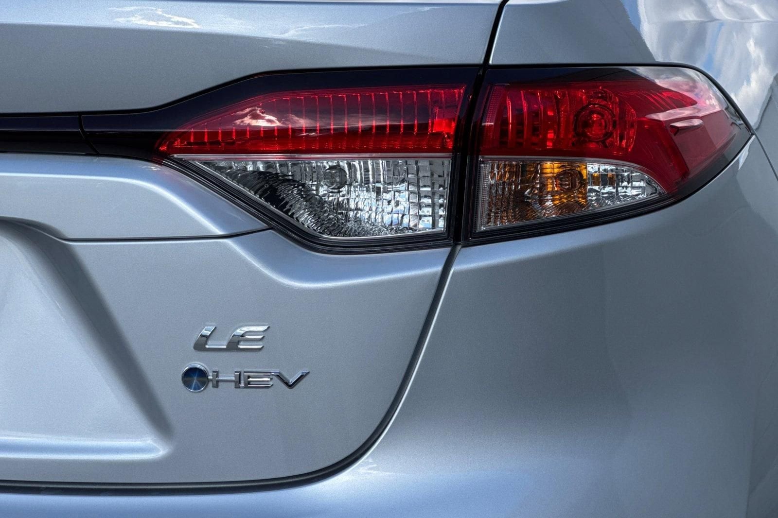 2026 Toyota Corolla LE - Photo 31