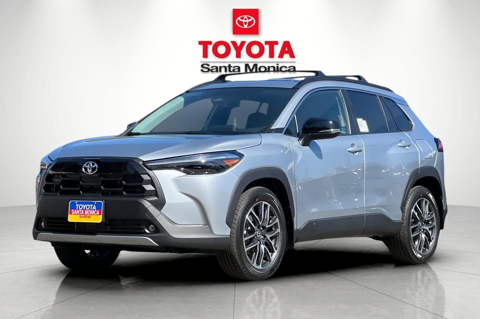 2026 Toyota Corolla Cross XLE photo 5