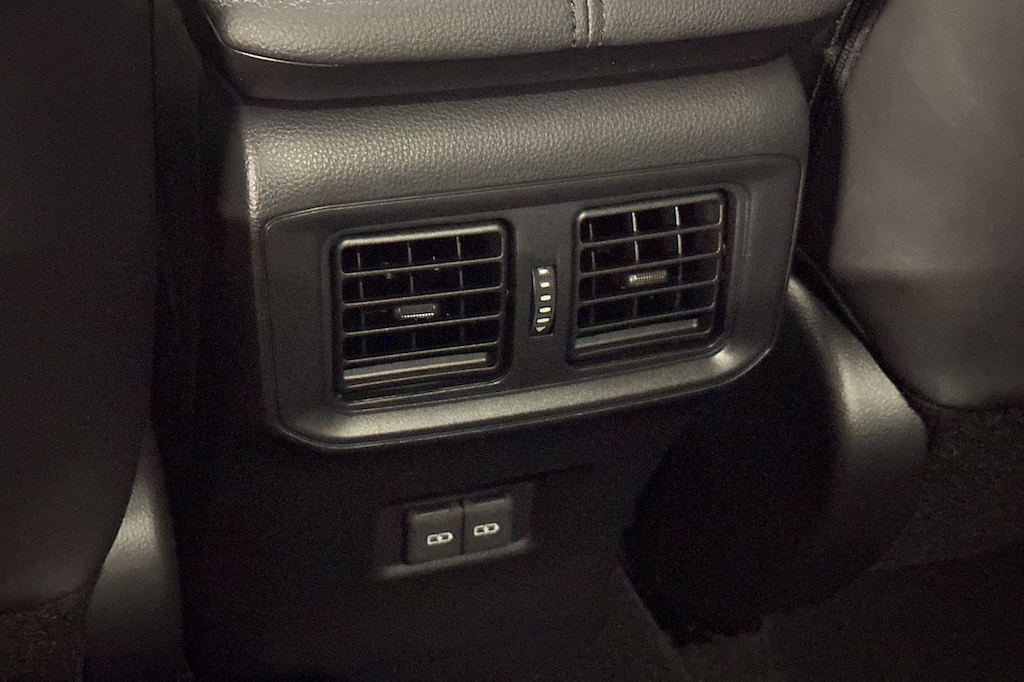 2025 Toyota RAV4 Hybrid XSE photo 14