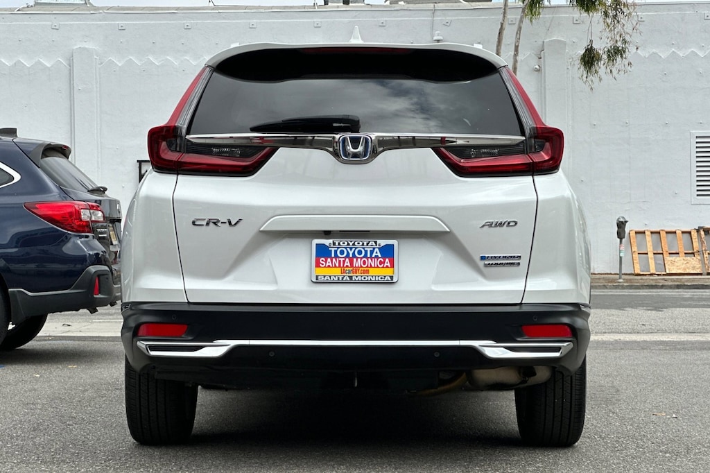 2022 Honda CR-V Hybrid Touring photo 4