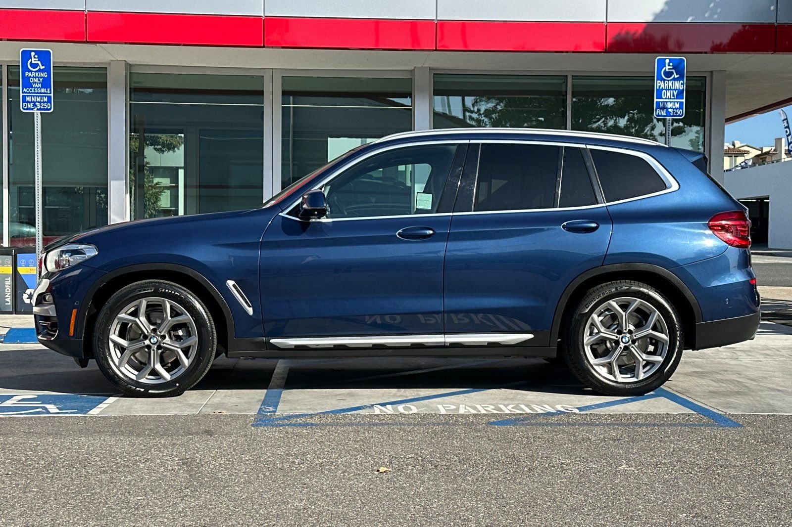 2021 BMW X3 sDrive30i photo 5