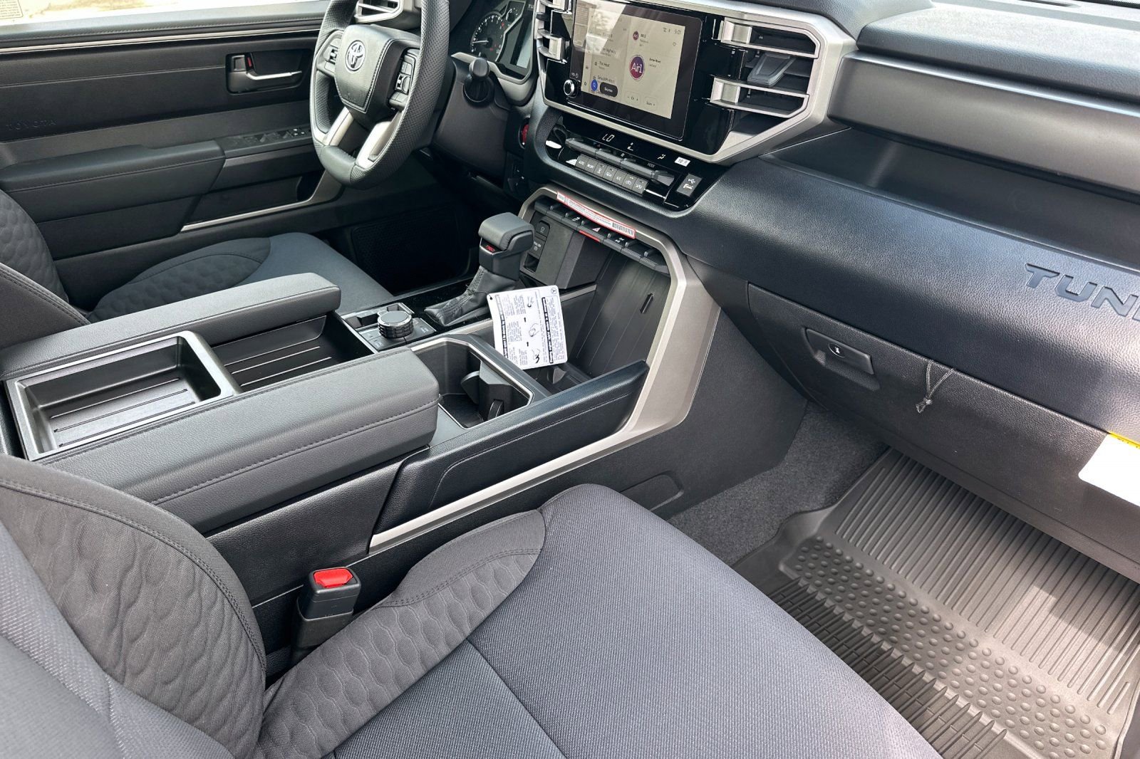 2026 Toyota Tundra SR5 - Photo 15