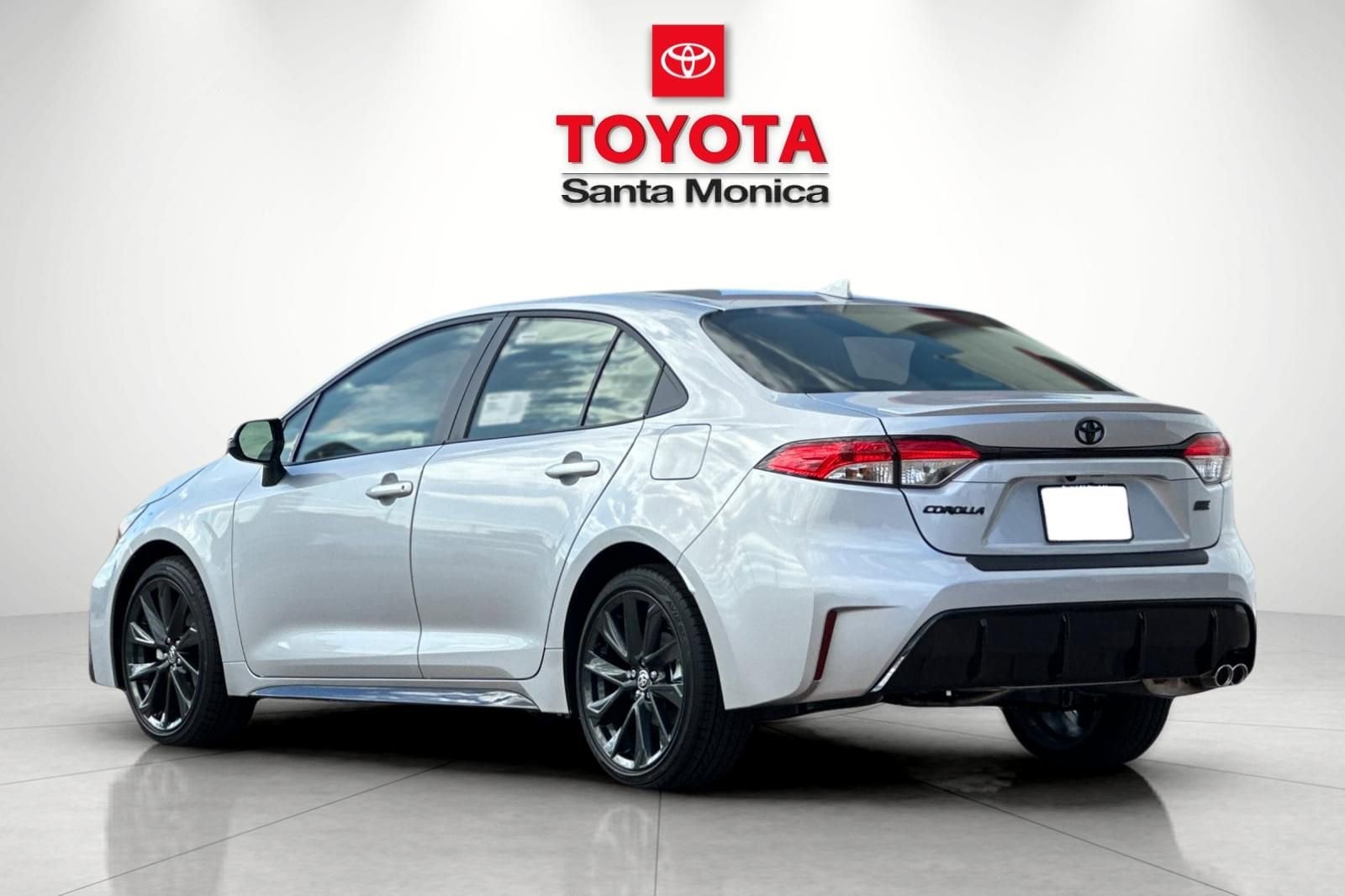 2026 Toyota Corolla SE photo 4