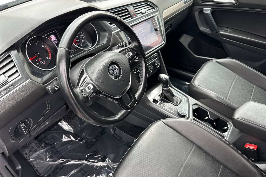 2019 Volkswagen Tiguan SE photo 6