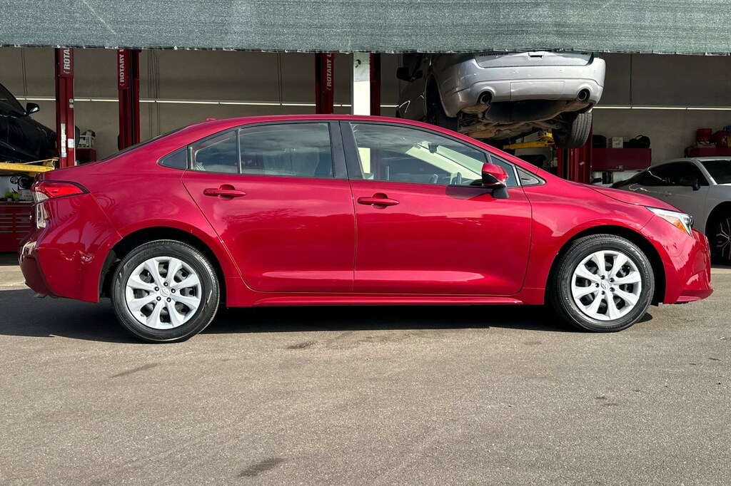 Used 2024 Toyota Corolla Hybrid LE Sedan
