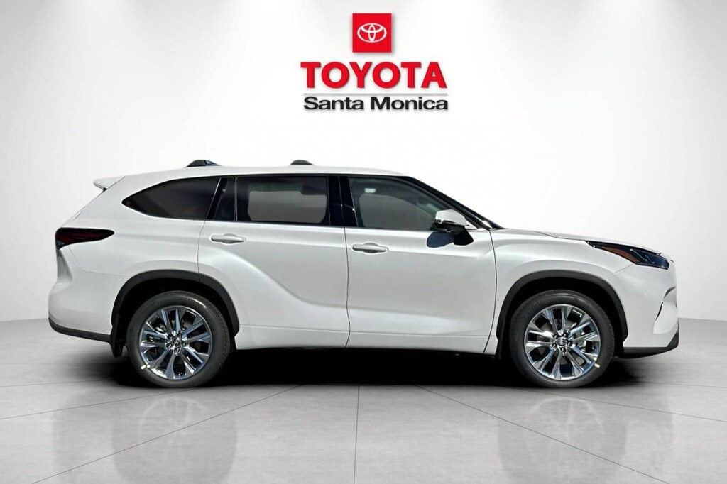 New 2026 Toyota Highlander Limited LIMITED AWD