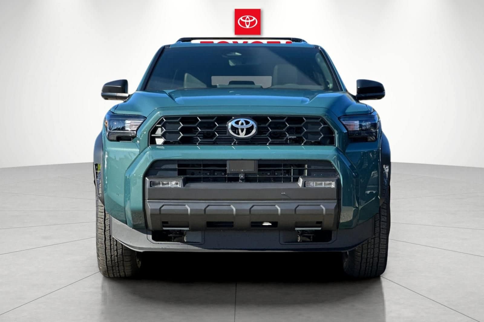 2026 Toyota 4Runner i-FORCE MAX TRD Off-Road Premium photo 6