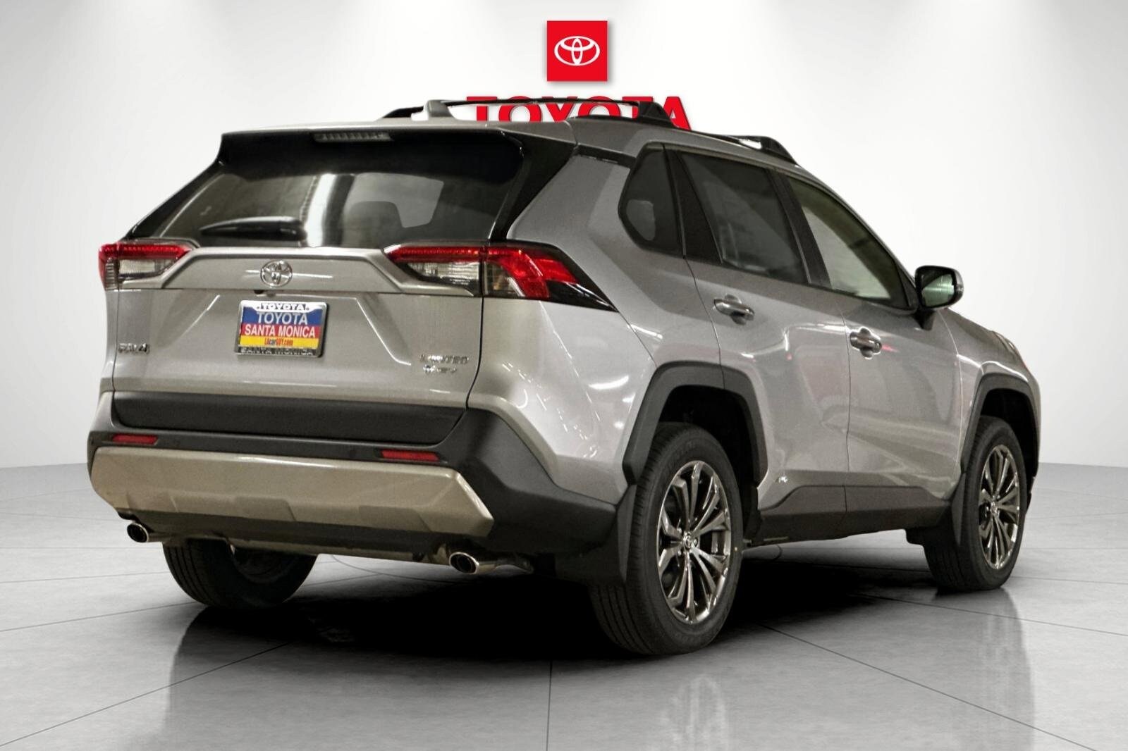2025 Toyota RAV4 Hybrid Limited photo 2