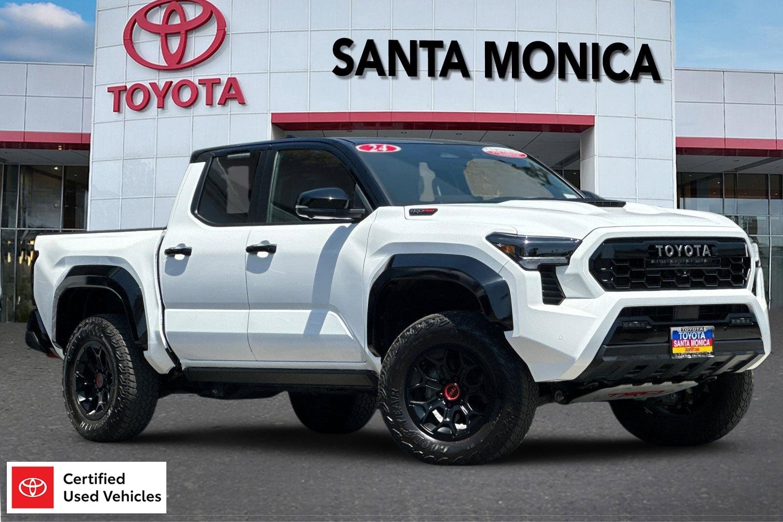 2024 Toyota Tacoma i-FORCE MAX TRD Pro