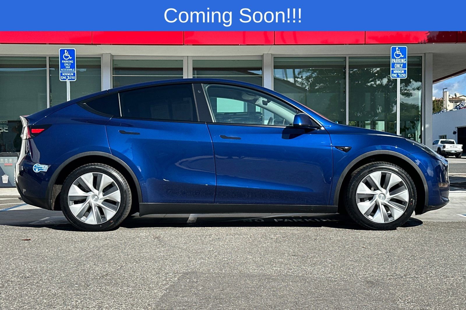 2020 Tesla Model Y Long Range photo 2