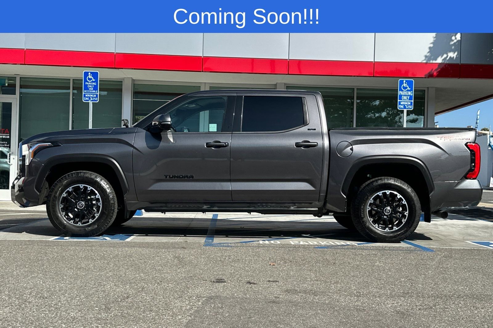 2022 Toyota Tundra 2WD photo 5
