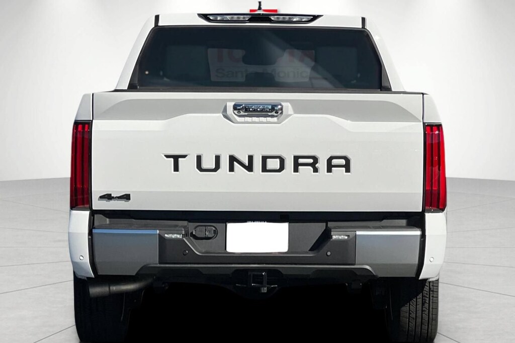 New 2026 Toyota Tundra Limited LIMITED CREWMAX 5.5