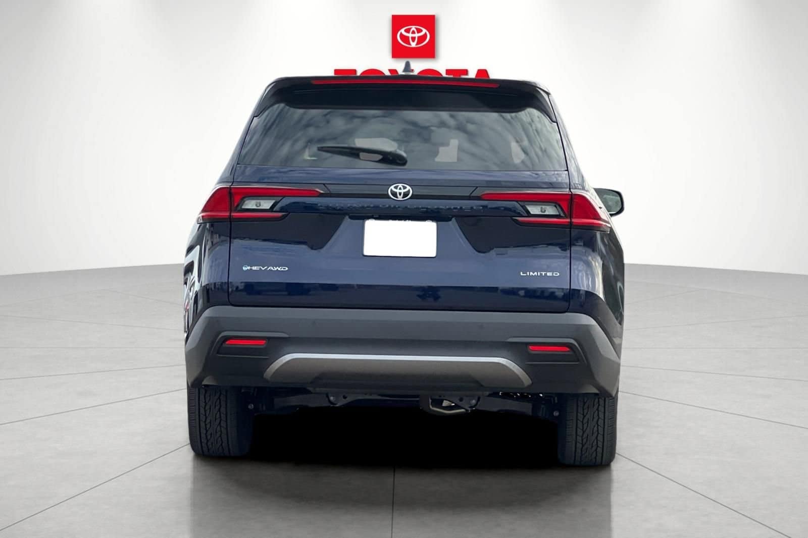 2026 Toyota Grand Highlander Hybrid Limited photo 2