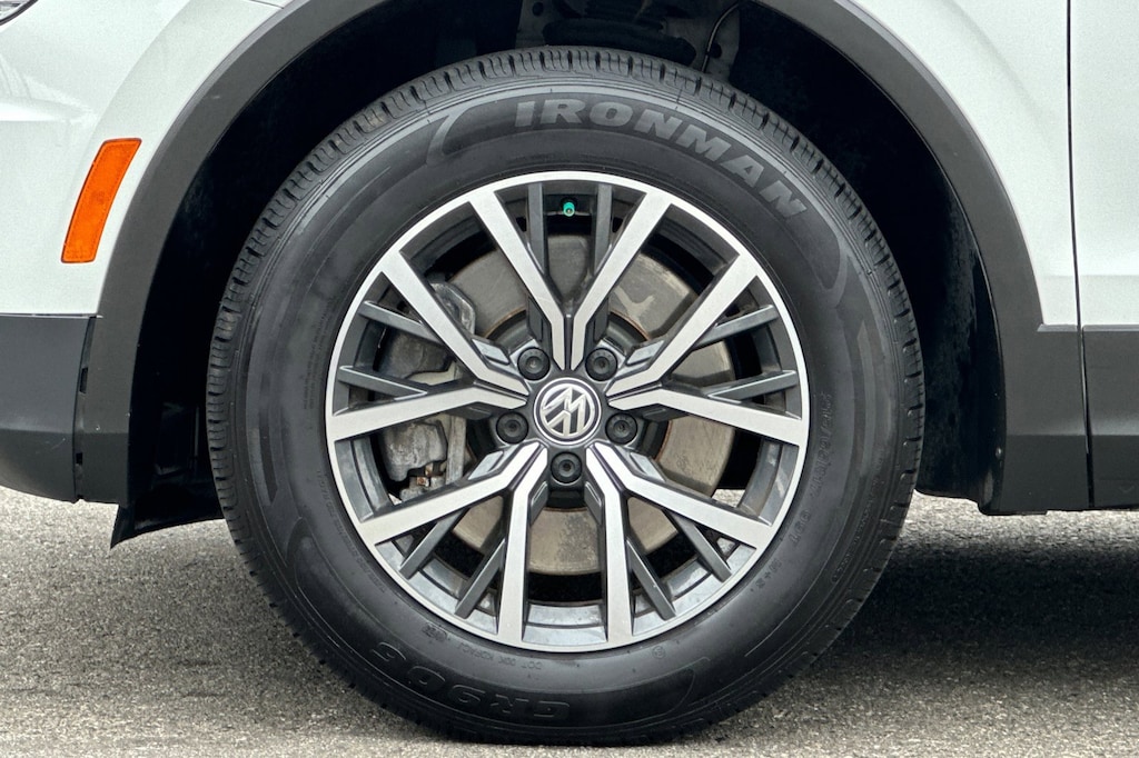 2019 Volkswagen Tiguan SE photo 20