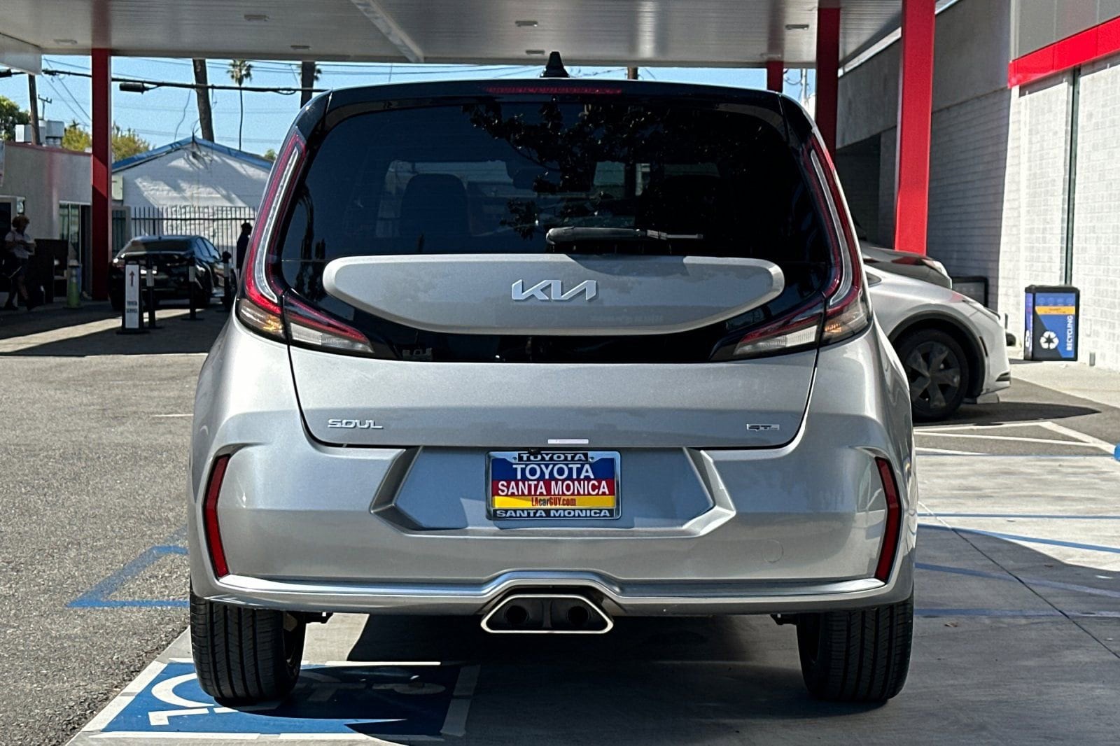 2023 Kia Soul GT-Line photo 4