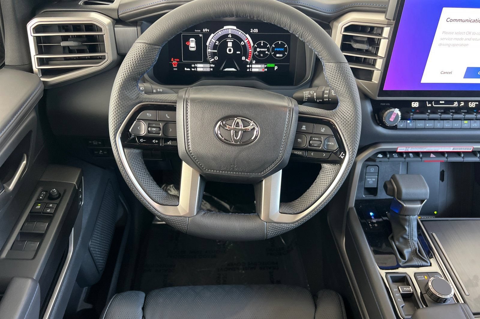 2026 Toyota Sequoia Platinum - Photo 16