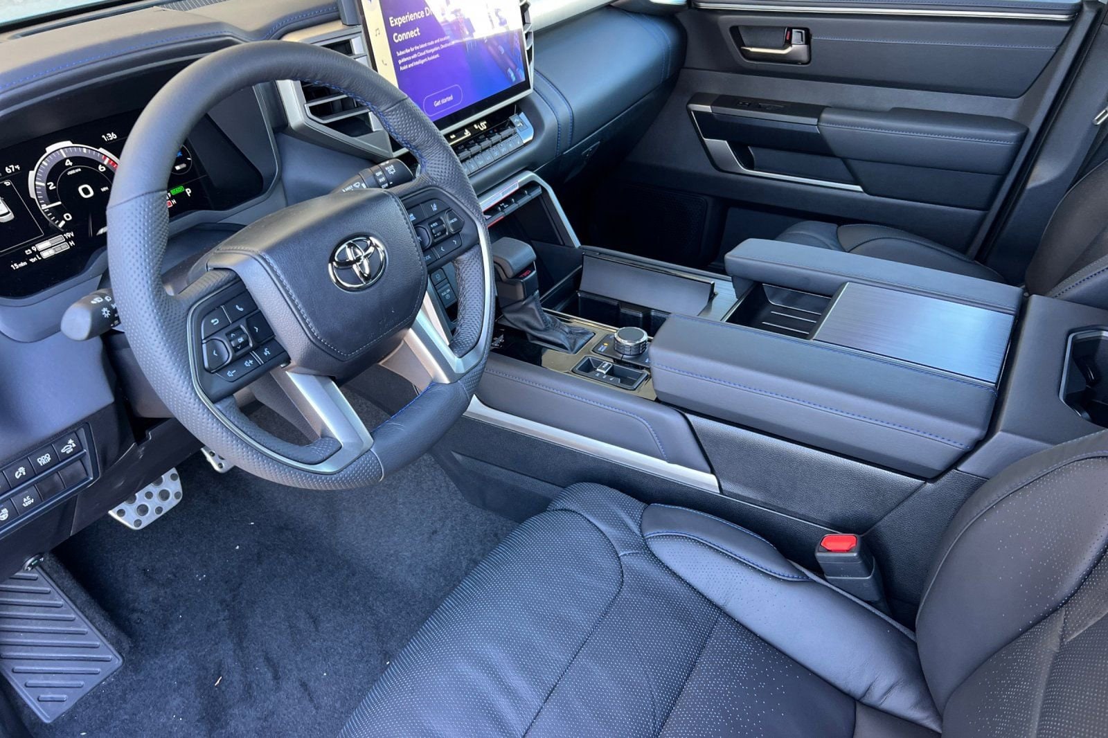 2026 Toyota Sequoia Platinum - Photo 9