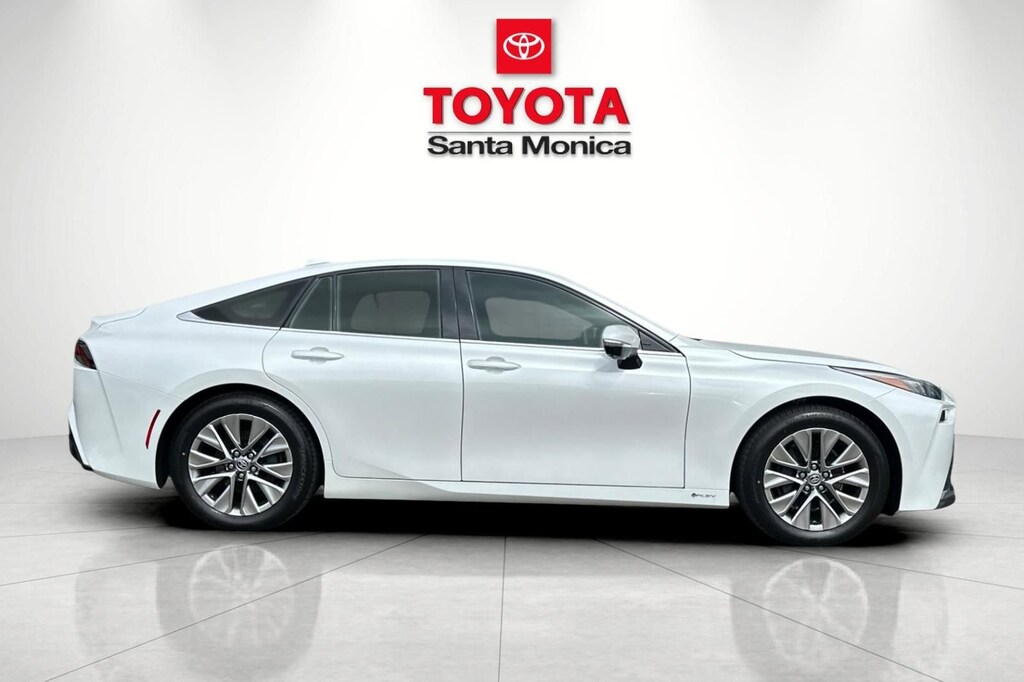 New 2025 Toyota Mirai XLE 4-DOOR SEDAN