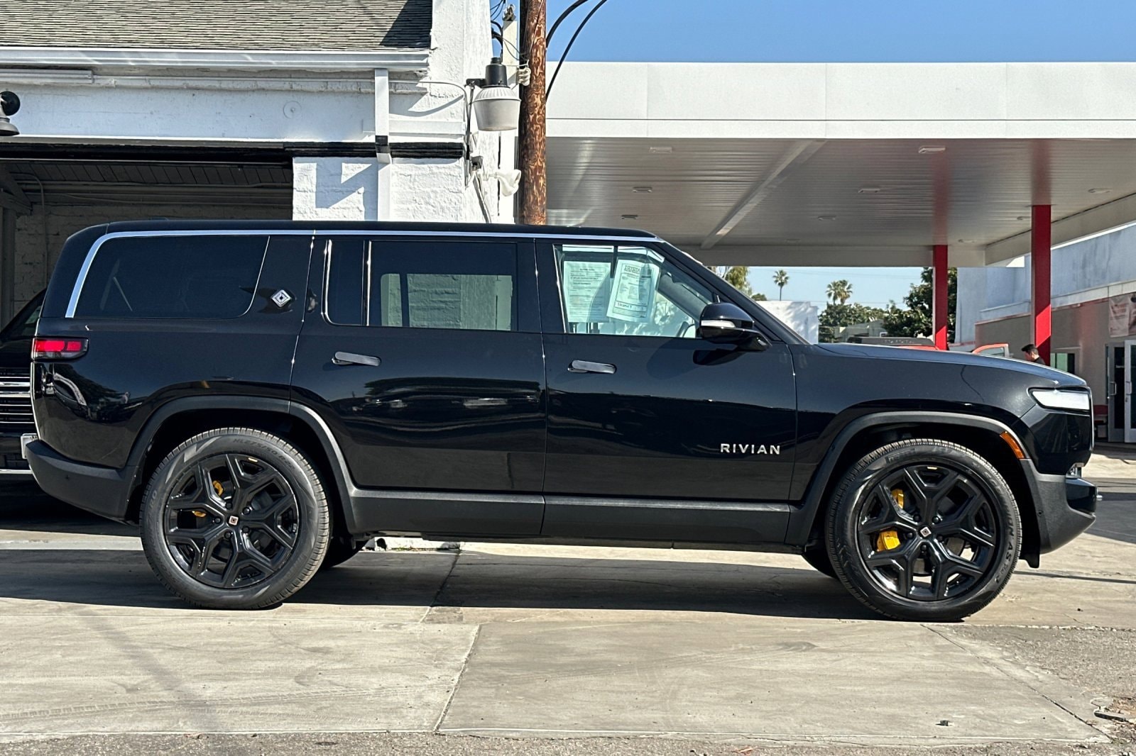 Used 2023 Rivian R1S Adventure with VIN 7PDSGABA6PN024972 for sale in Santa Monica, CA