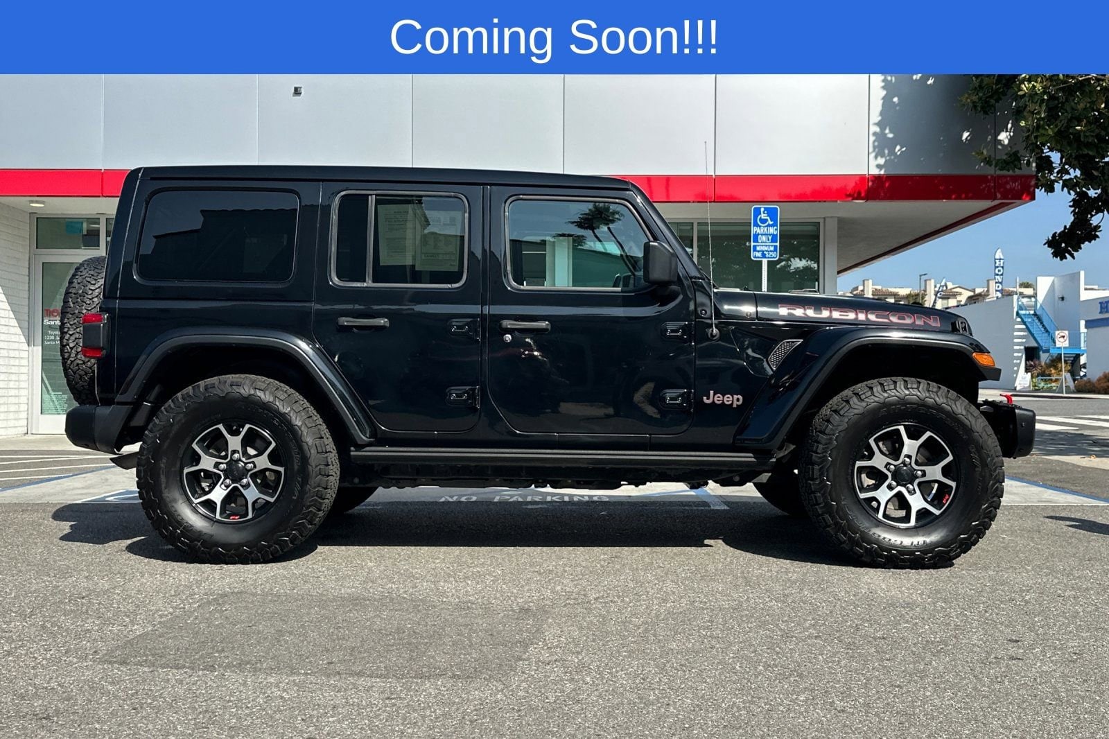 2021 Jeep Wrangler Unlimited Rubicon photo 2