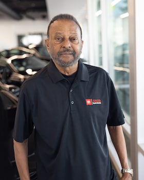 Staff member Noroyan Prasad from ID_e0b0e6