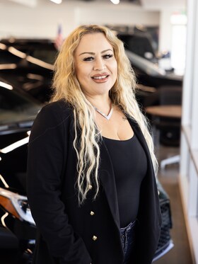 Staff member Adela Rodriguez from 4692d466551d