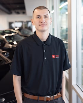 Staff member Curtis Knauss from 166be4549b0f