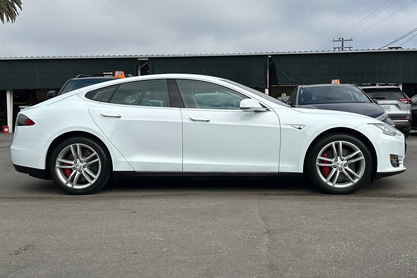 Used 2014 Tesla Model S S with VIN 5YJSA1H17EFP43501 for sale in Santa Monica, CA