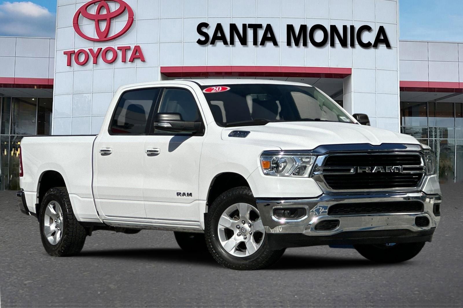 2020 RAM 1500 Big Horn/Lone Star 4x4 Crew Cab 6'4's photo