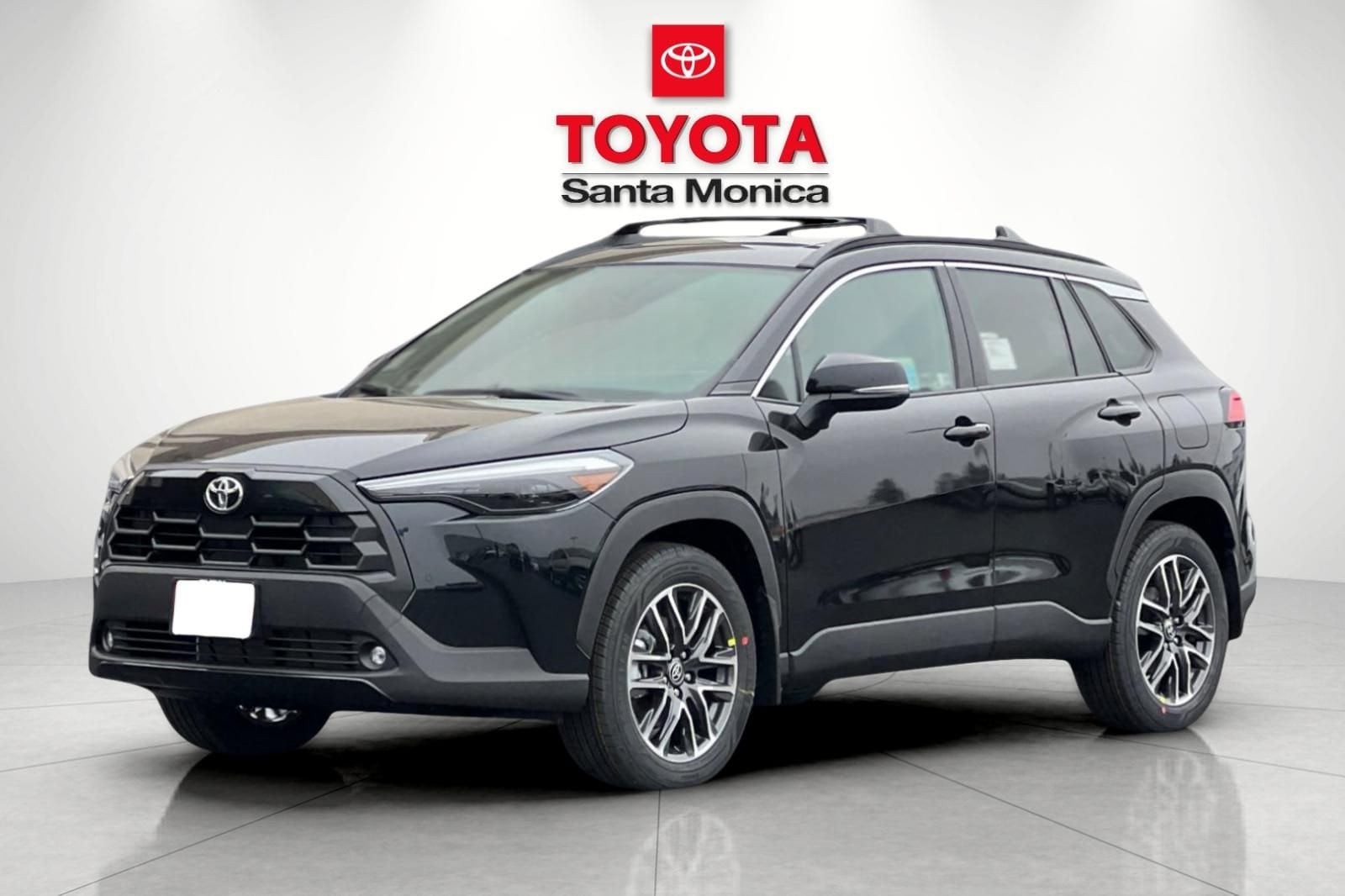 2026 Toyota Corolla Cross XLE photo 5