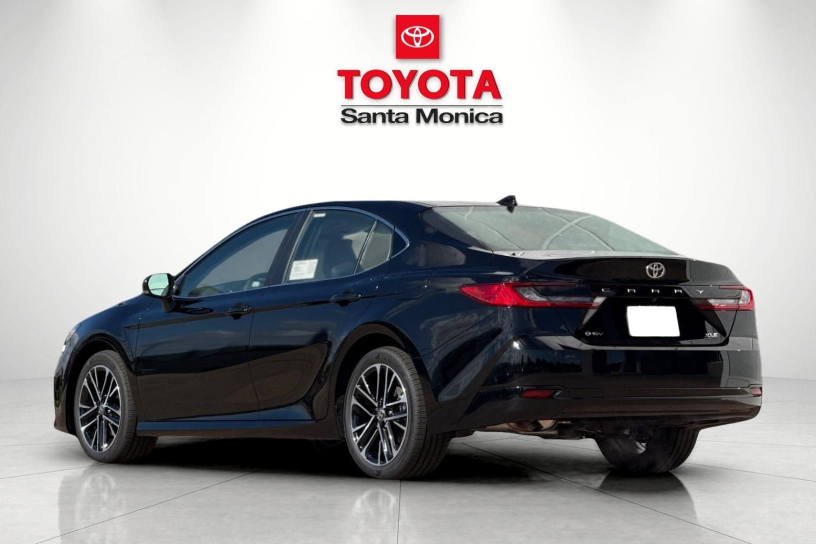 2026 Toyota Camry XLE photo 4