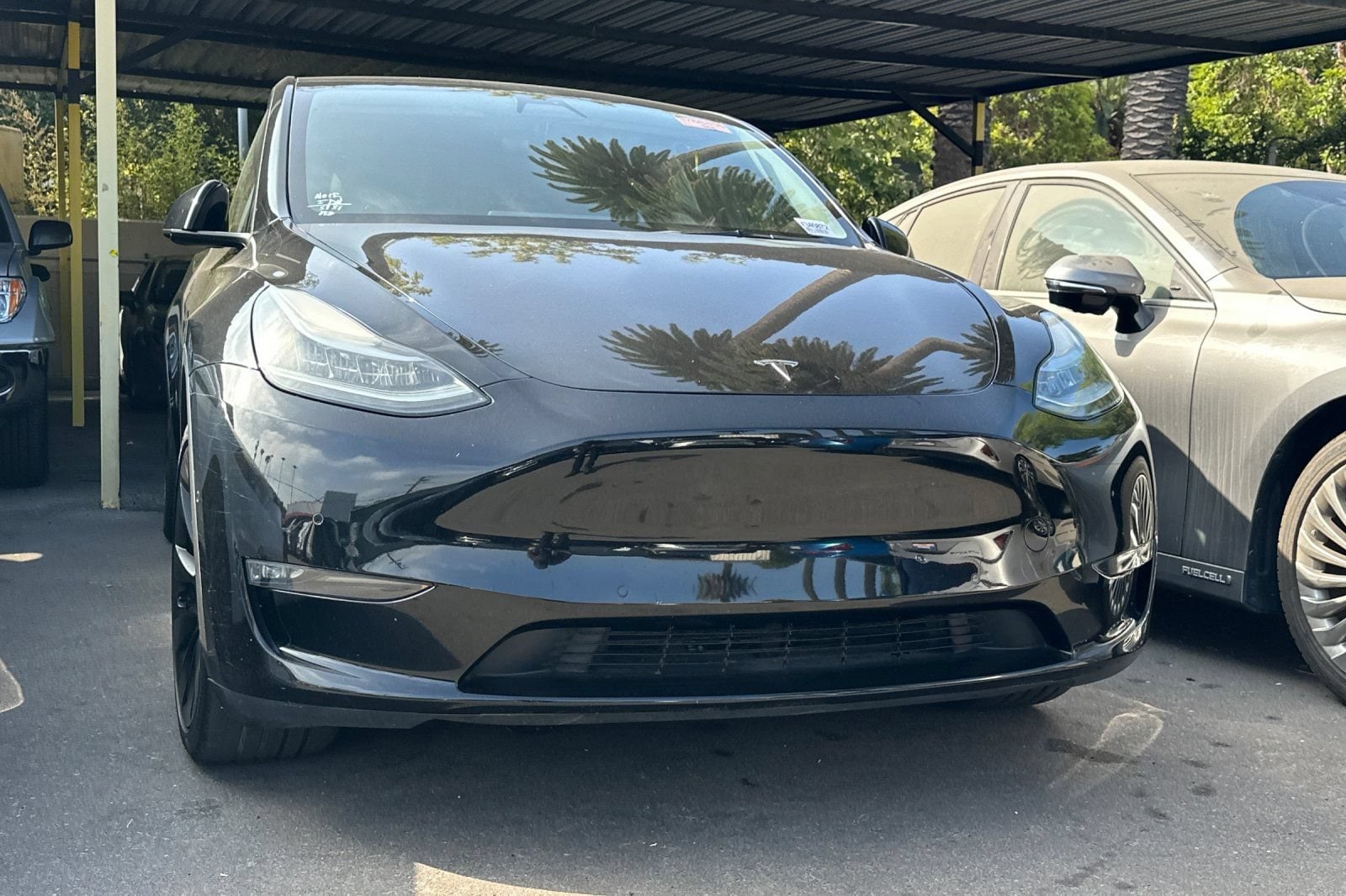 Used 2022 Tesla Model Y Long Range with VIN 7SAYGAEE6NF340872 for sale in Santa Monica, CA