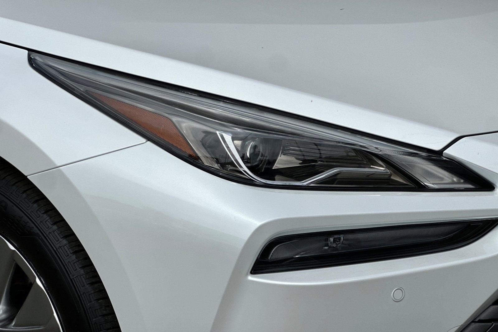 2025 Toyota Mirai XLE - Photo 31