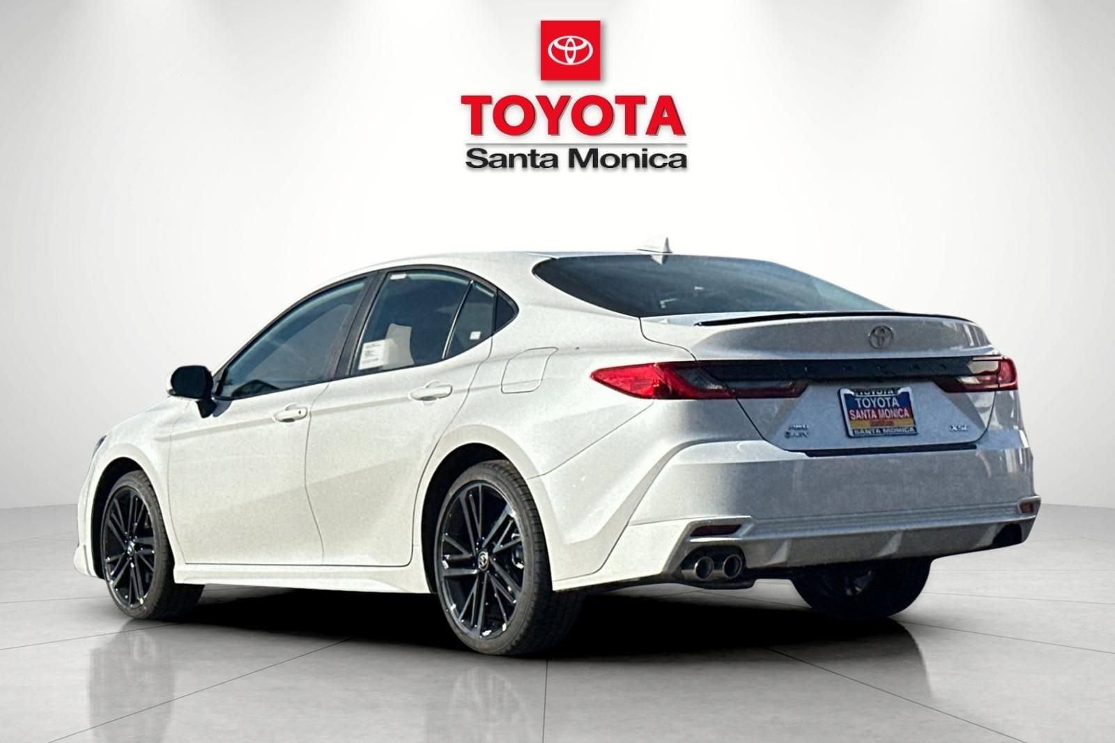 2026 Toyota Camry XSE AWD photo 4