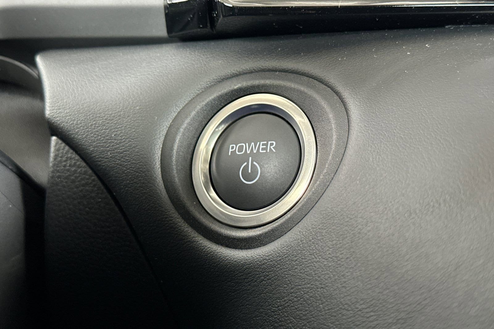 2025 Toyota Mirai XLE - Photo 25