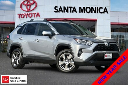 2021 Toyota RAV4 Hybrid XLE Premium SUV