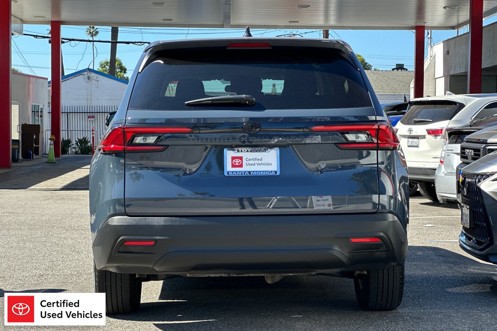 2025 Toyota Grand Highlander LE