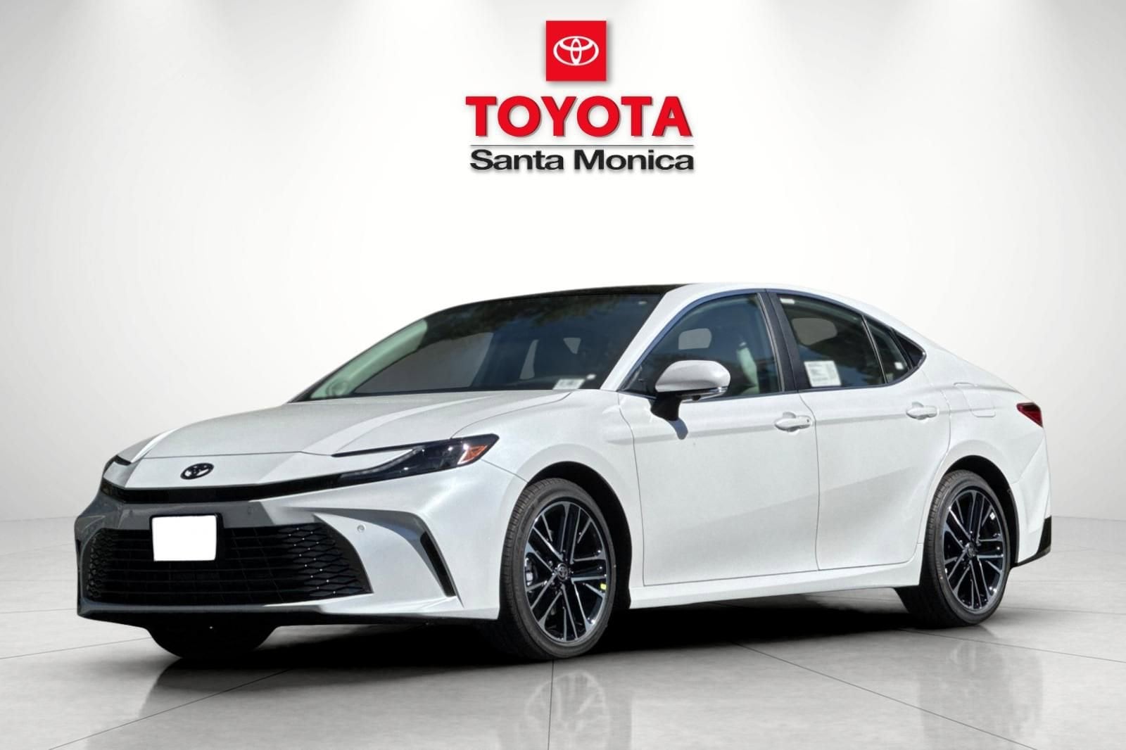 2026 Toyota Camry XLE photo 5