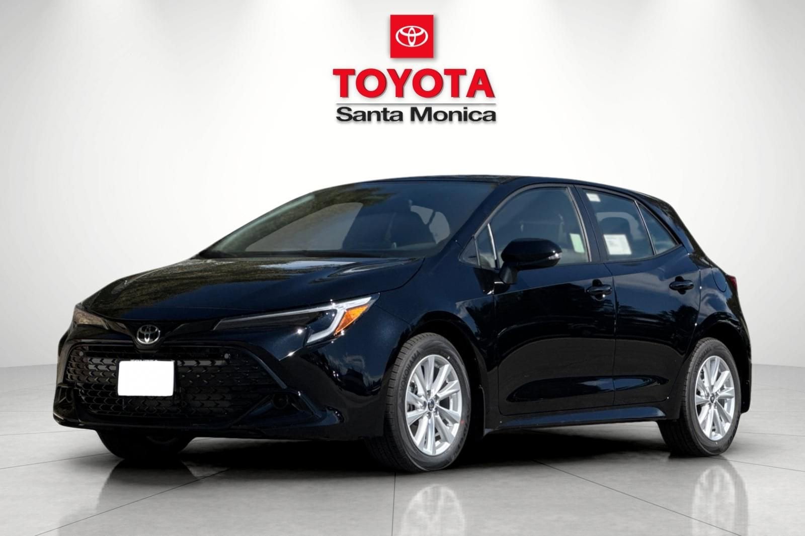 2026 Toyota Corolla Hatchback SE photo 5