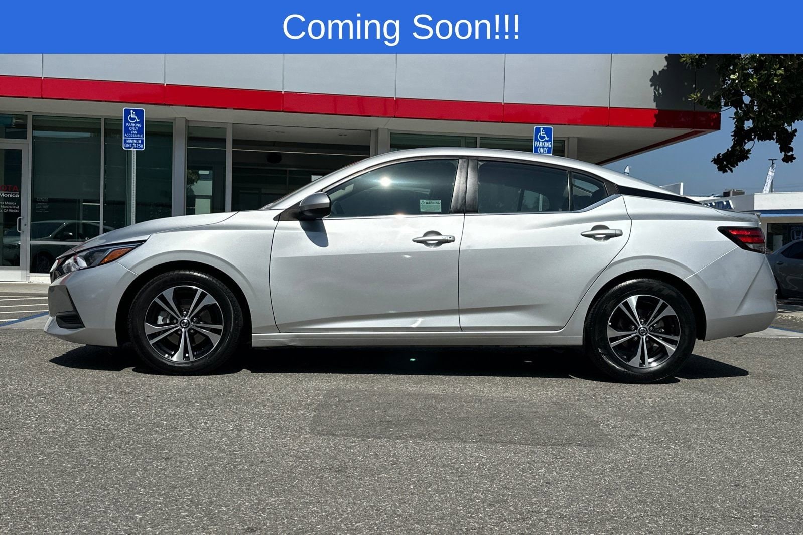 2022 Nissan Sentra SV photo 6