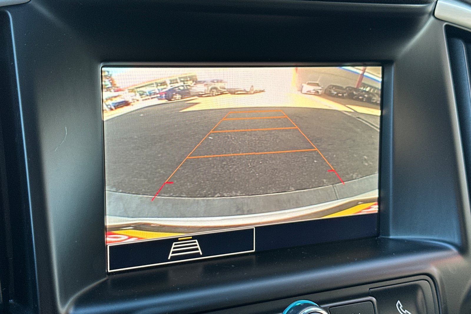 2024 GMC Terrain SLE - Photo 19
